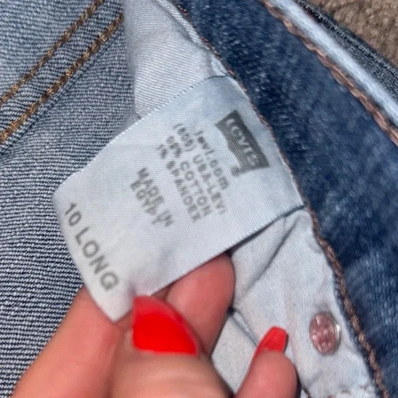 Vintage Classic Levi Blue Denim Jeans - Picture 4 of 4